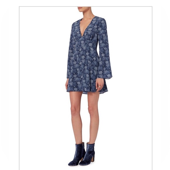 INTERMIX SONYA PRINT DRESS FLORAL V NECK BELL SLEEVE (D10) - Picture 2 of 11